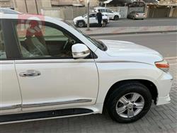 تويوتا لاندكروزر